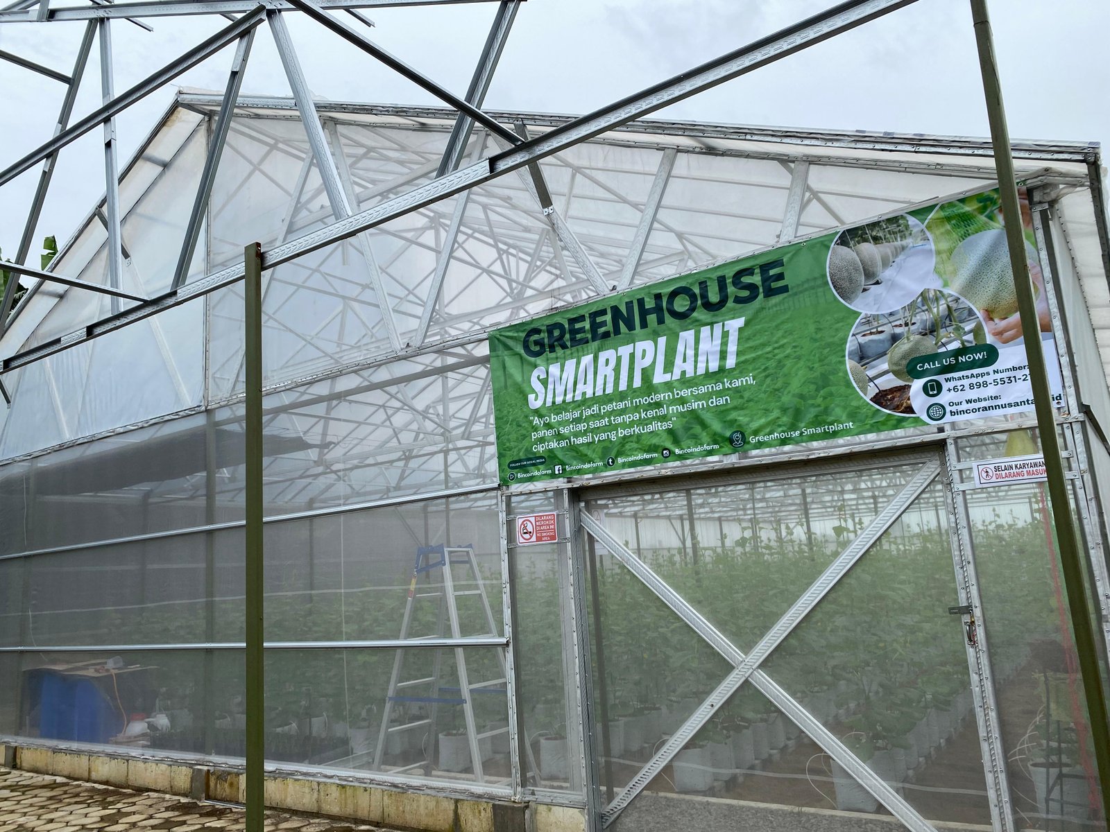 Greenhouse and agricultural education